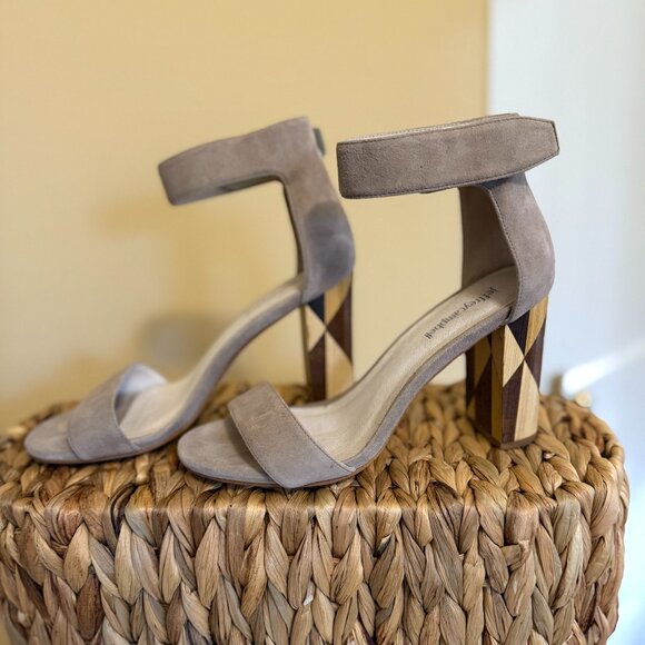 Jeffery Campbell - Picture 2 of 6